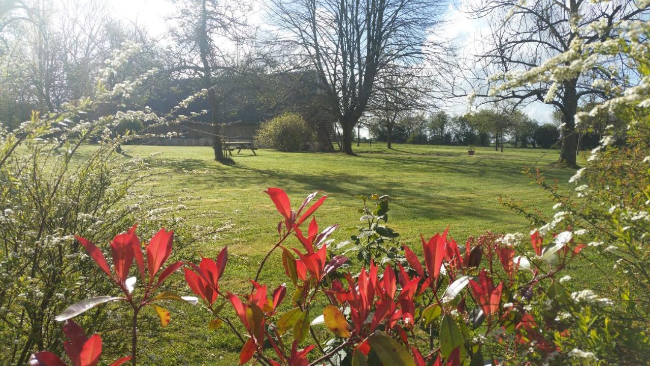 Au Detour D'Un Chemin Bed & Breakfast Manneville-la-Raoult Bagian luar foto